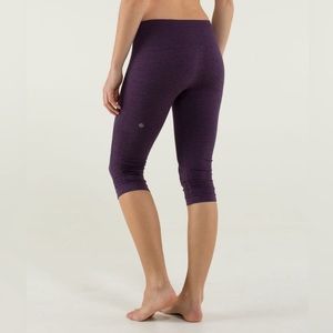 Lululemon In the Flow seamless crop legging 🍋